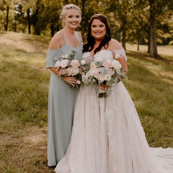 Show Me Your MuMu Caitlin Ruffle Maxi Dress in Silver Sage Crisp - Picture 2 of 5